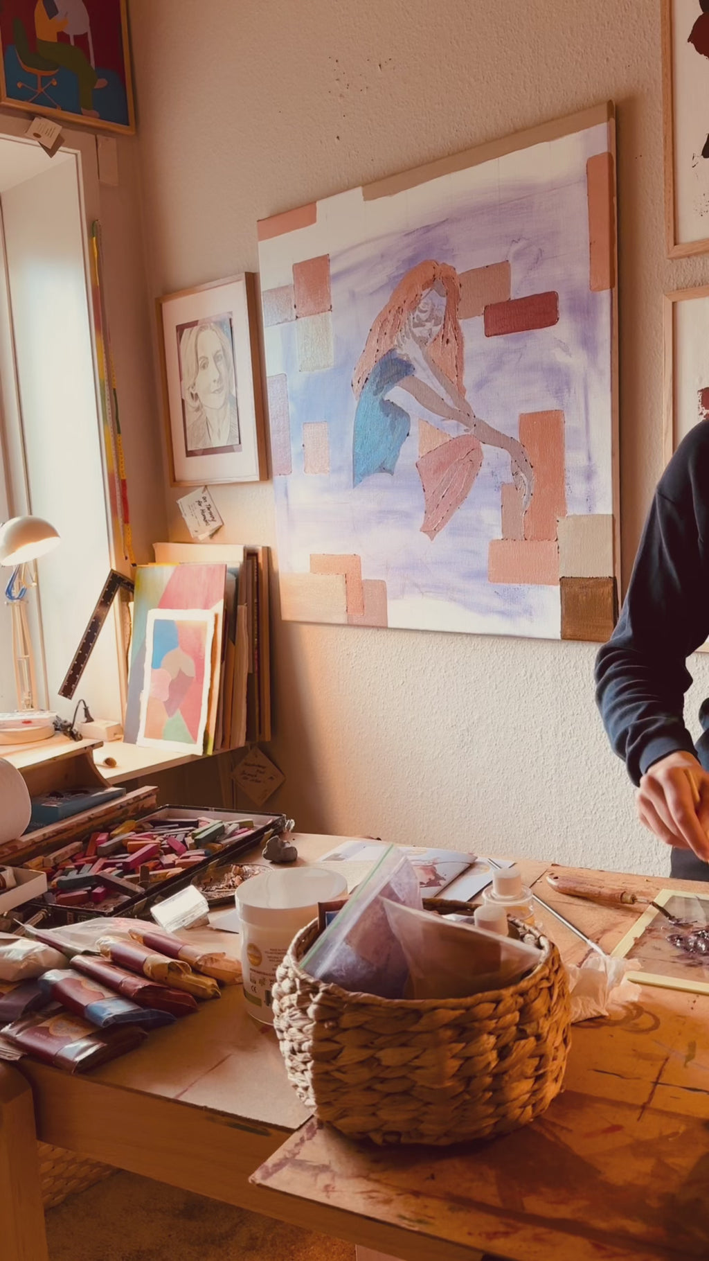 Caused by seven figures — Unika